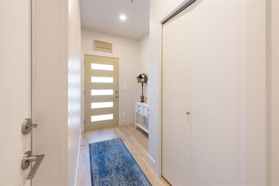 3 1928 WOODSIDE BOULEVARD|Mt Woodside