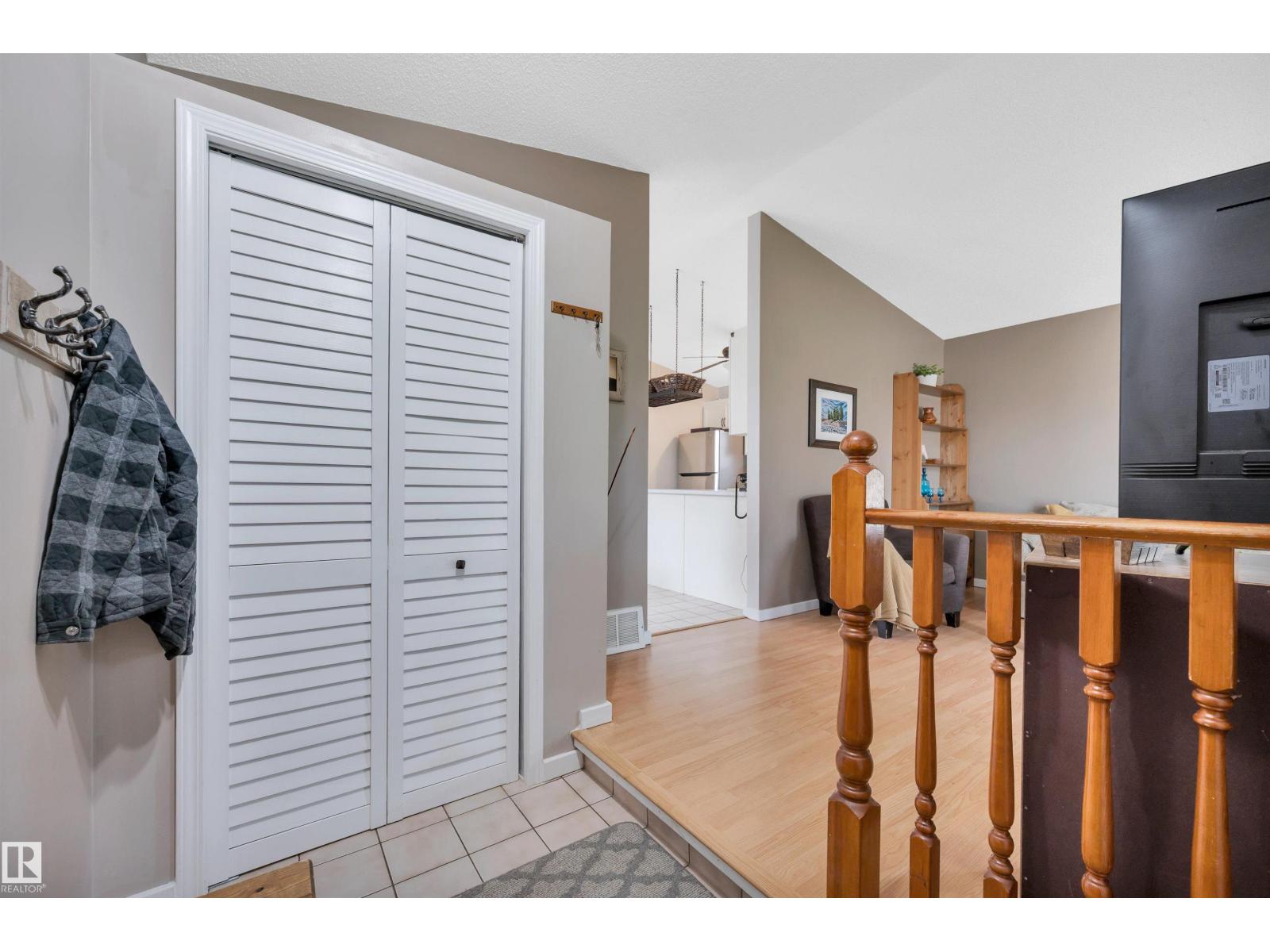 3507 41 AV NW