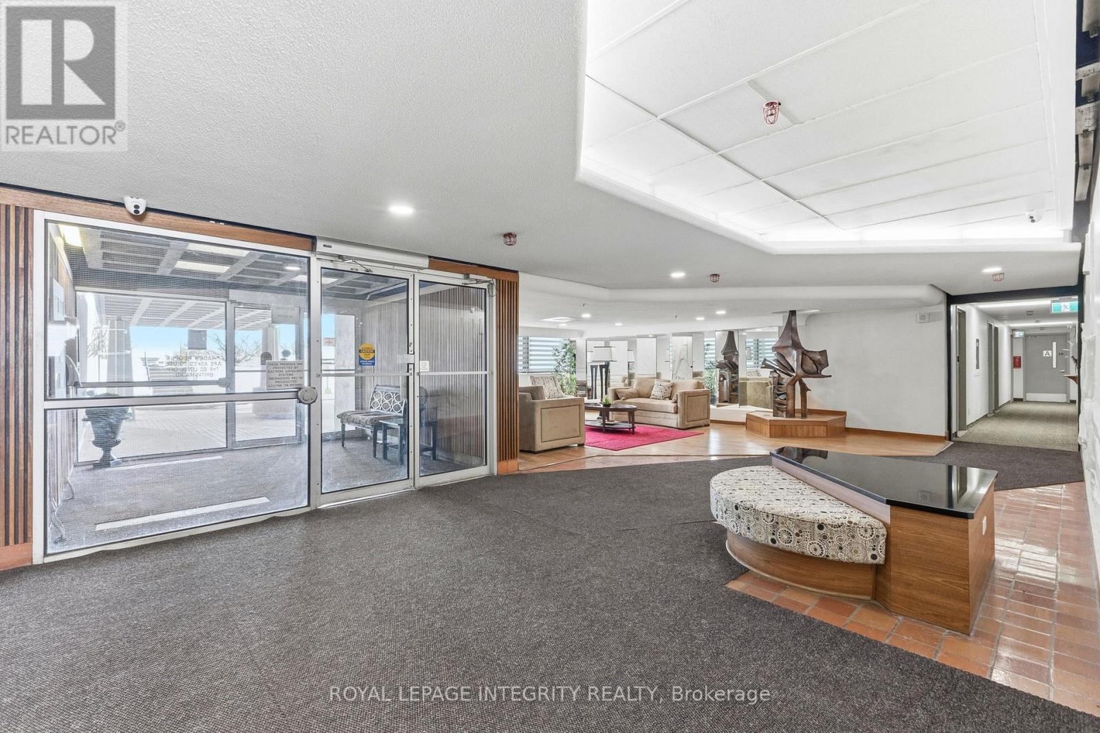 510 - 415 GREENVIEW AVENUE