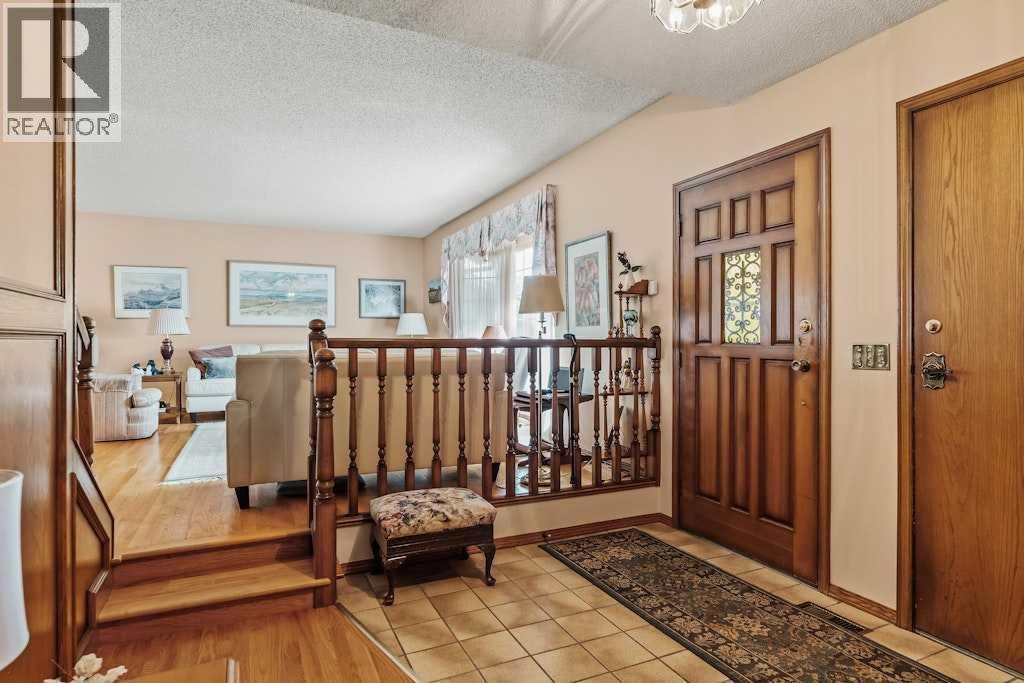 76 Stradbrooke Rise SW
