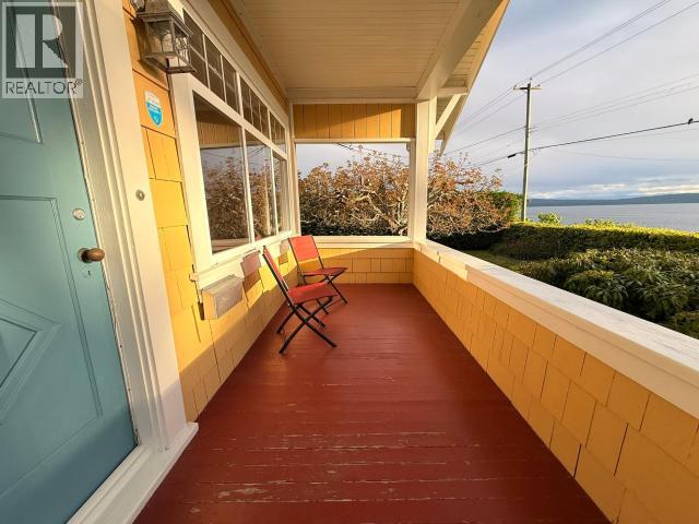 4154 MARINE AVE