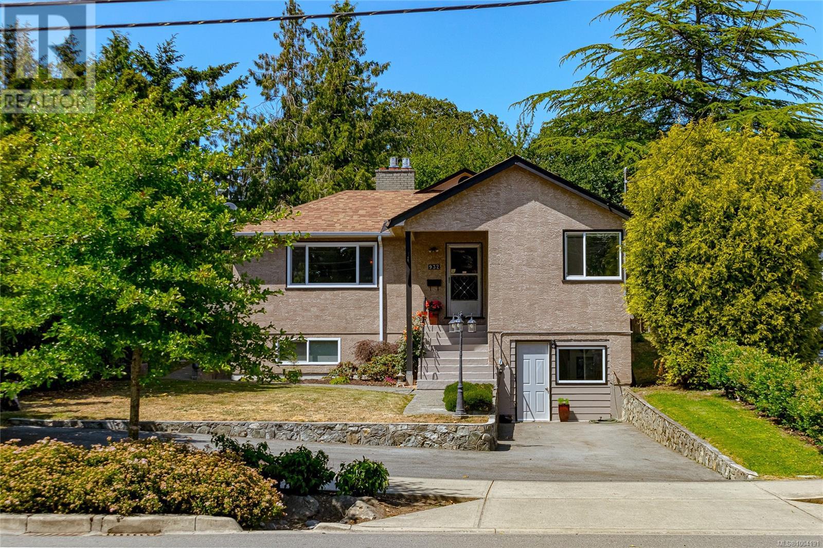 932 Tattersall Dr