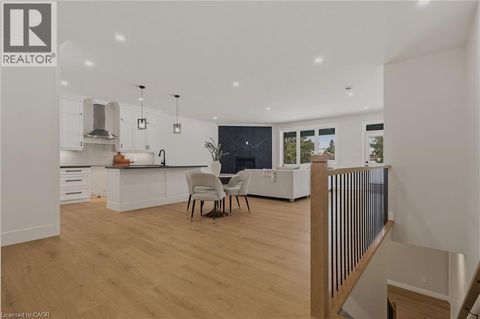 108 ST. MICHAEL'S Street Delhi ON N4B0A3