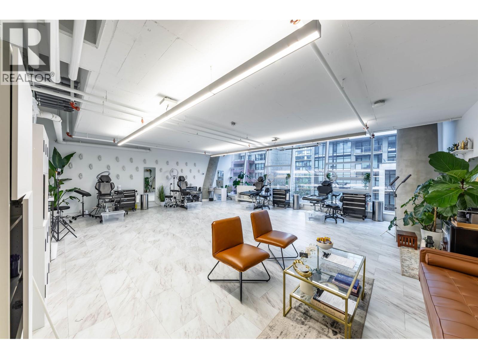 634 1281 HORNBY STREET