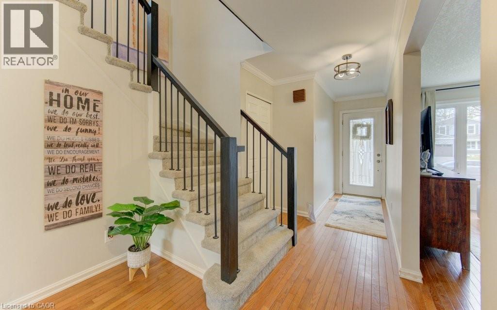 15 DEERWOOD Crescent