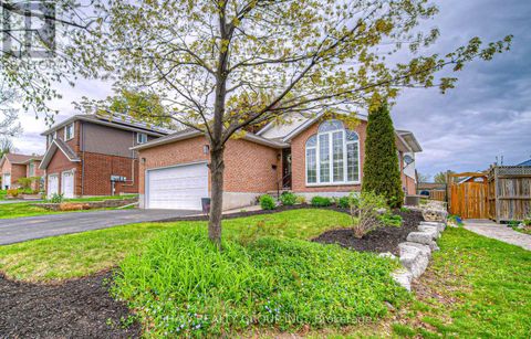 210 MISTY COURT Kitchener ON N2B3V4