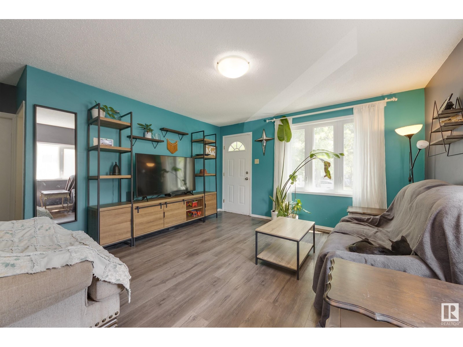 12314 90 ST NW