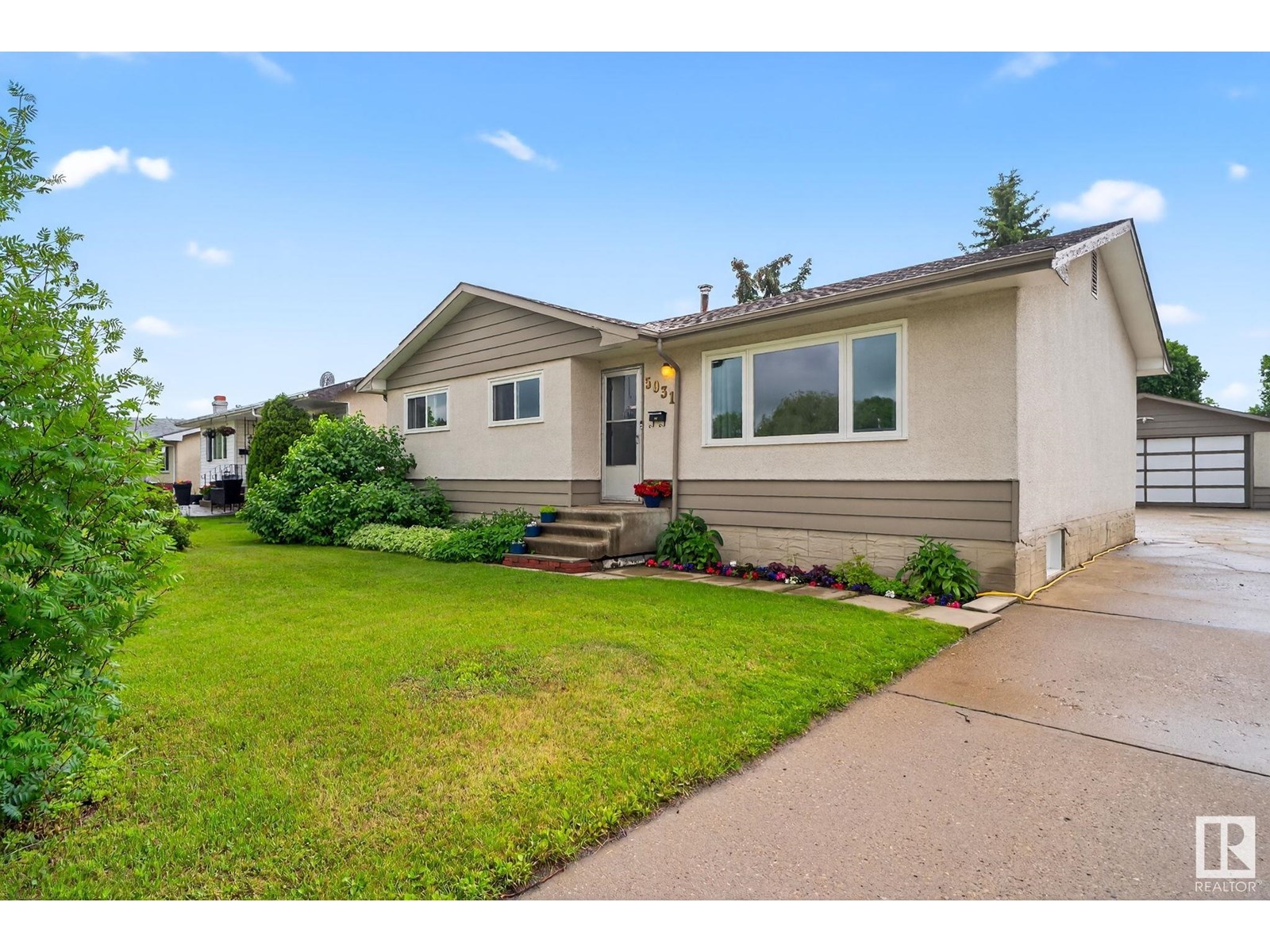 5931 149 AV NW