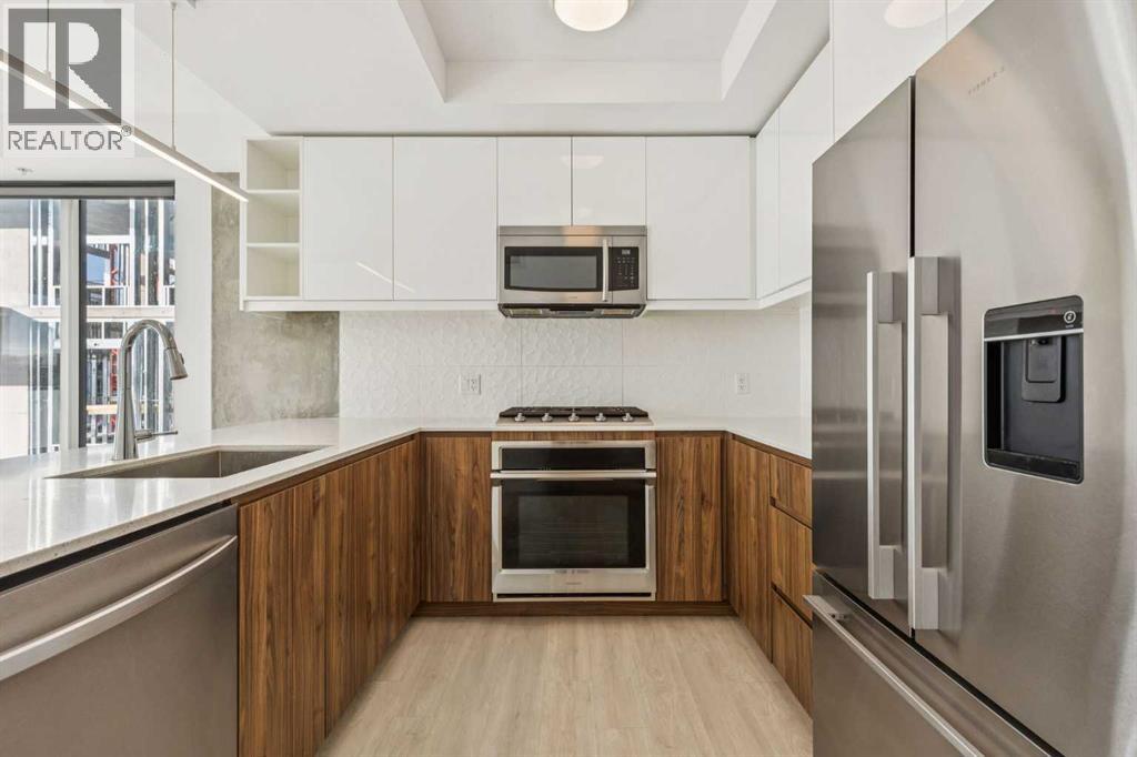 612, 327 9A Street NW