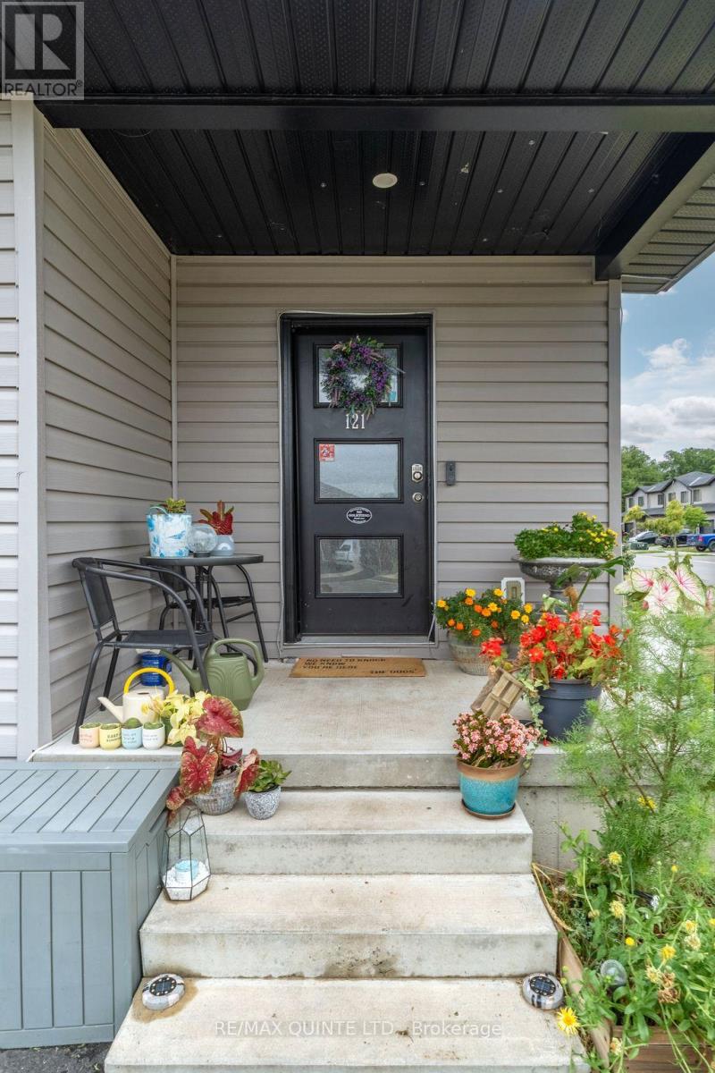 121 KANVERS WAY