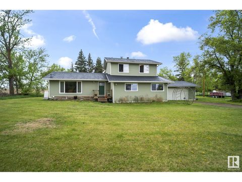 58018 RR245 Rural Sturgeon County AB T0G1L2