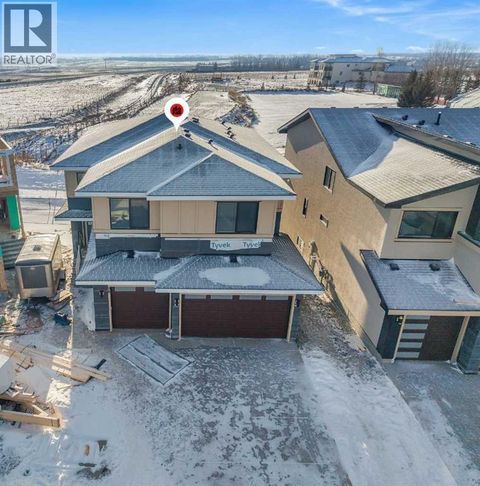 98 Waterford Crescent Chestermere AB T1X3A2