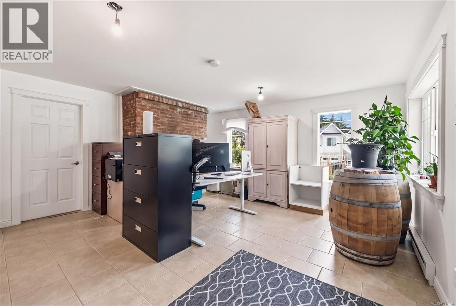 3314 West Oak Pl