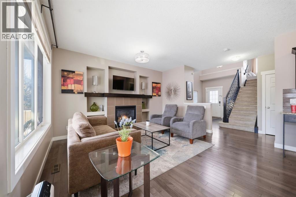 639 Copperpond Circle SE