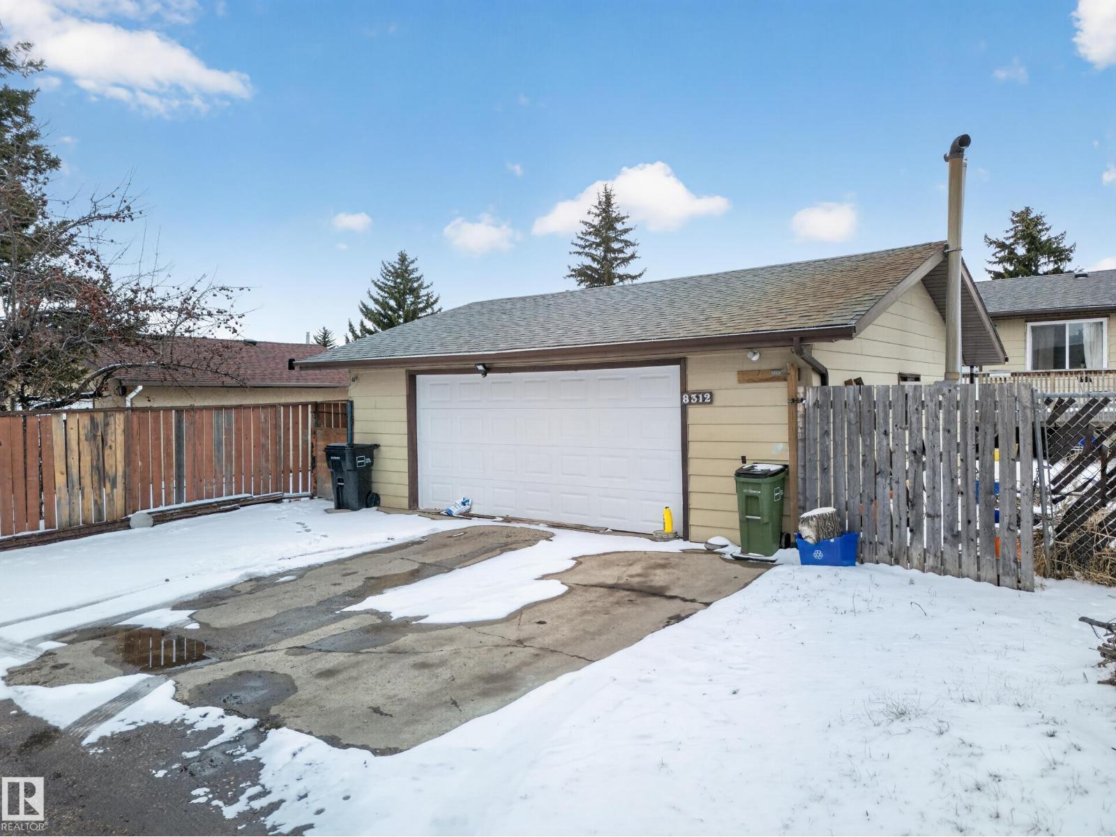 8312 29 AVE NW NW