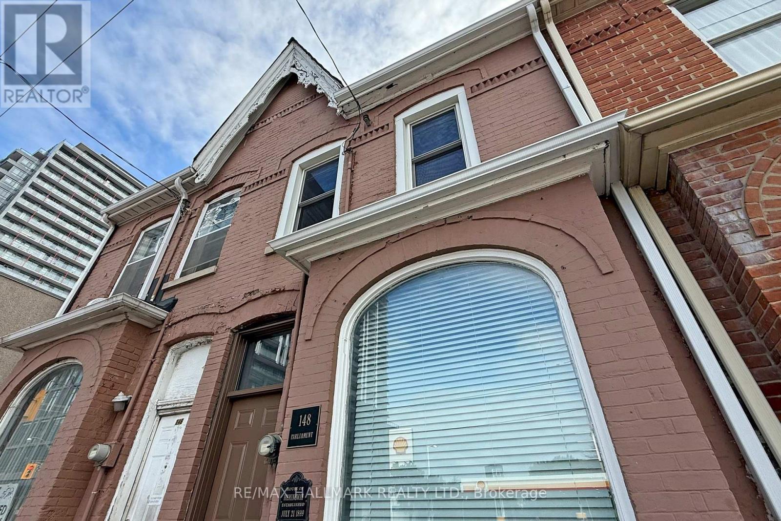 148 PARLIAMENT STREET