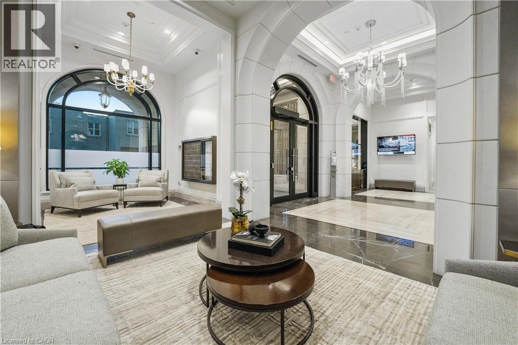 300 RANDALL Street Unit# PH1