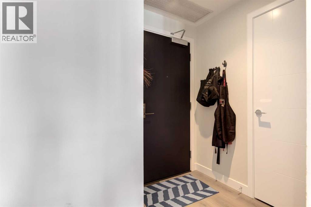 703, 930 16 Avenue SW