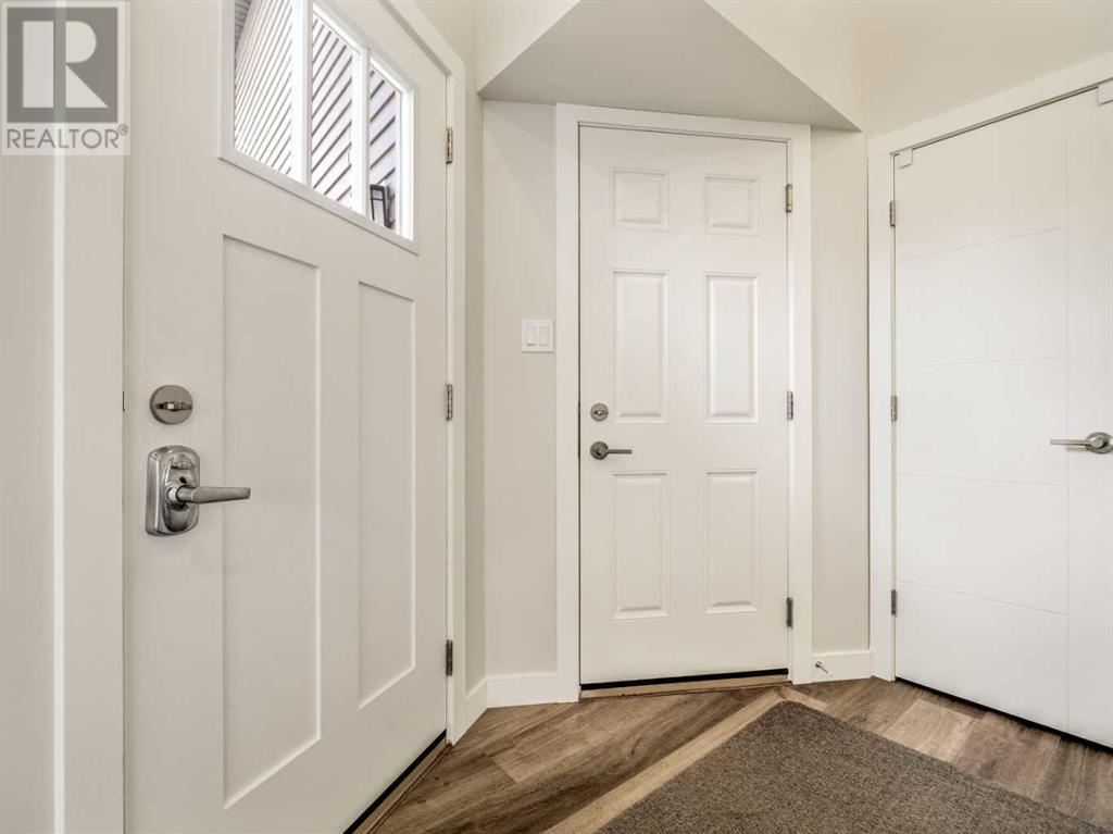102 Riverwood Manor W