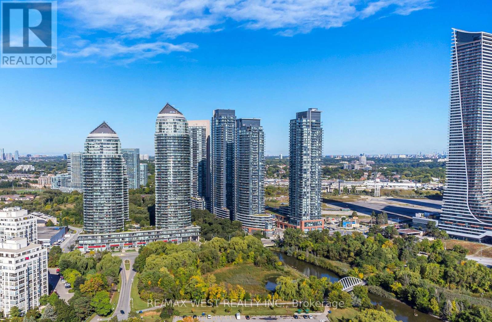 1705 - 10 PARK LAWN ROAD