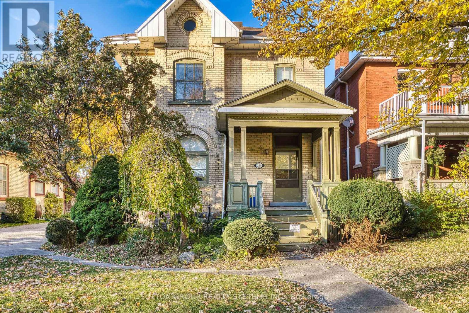 258 ONTARIO STREET