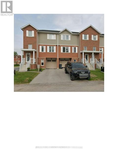 15 DENISTOUN STREET Welland (Broadway) ON L3C0H6