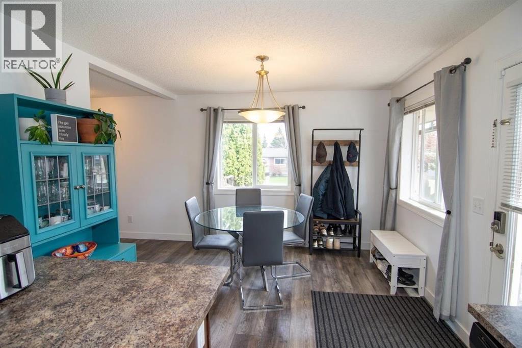 132 Copperpond Boulevard SE