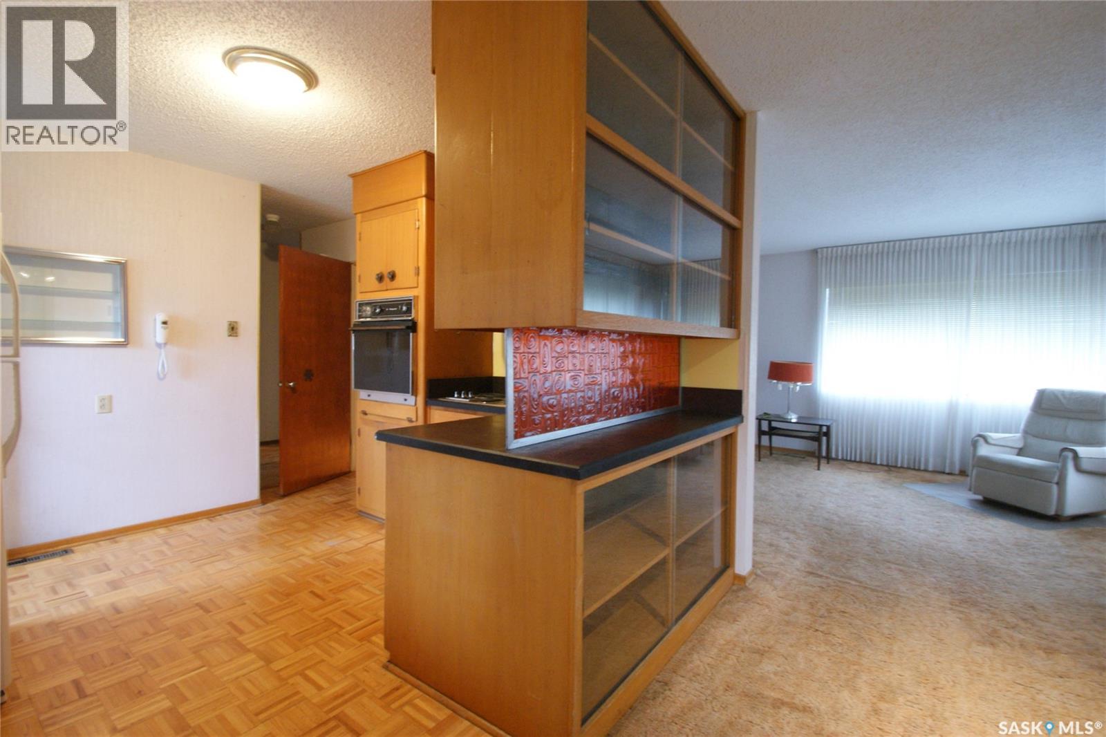 2514 Dufferin AVENUE