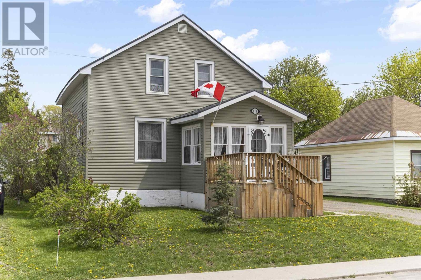 Homes for Sale Sault Ste. Marie 218 Spruce ST