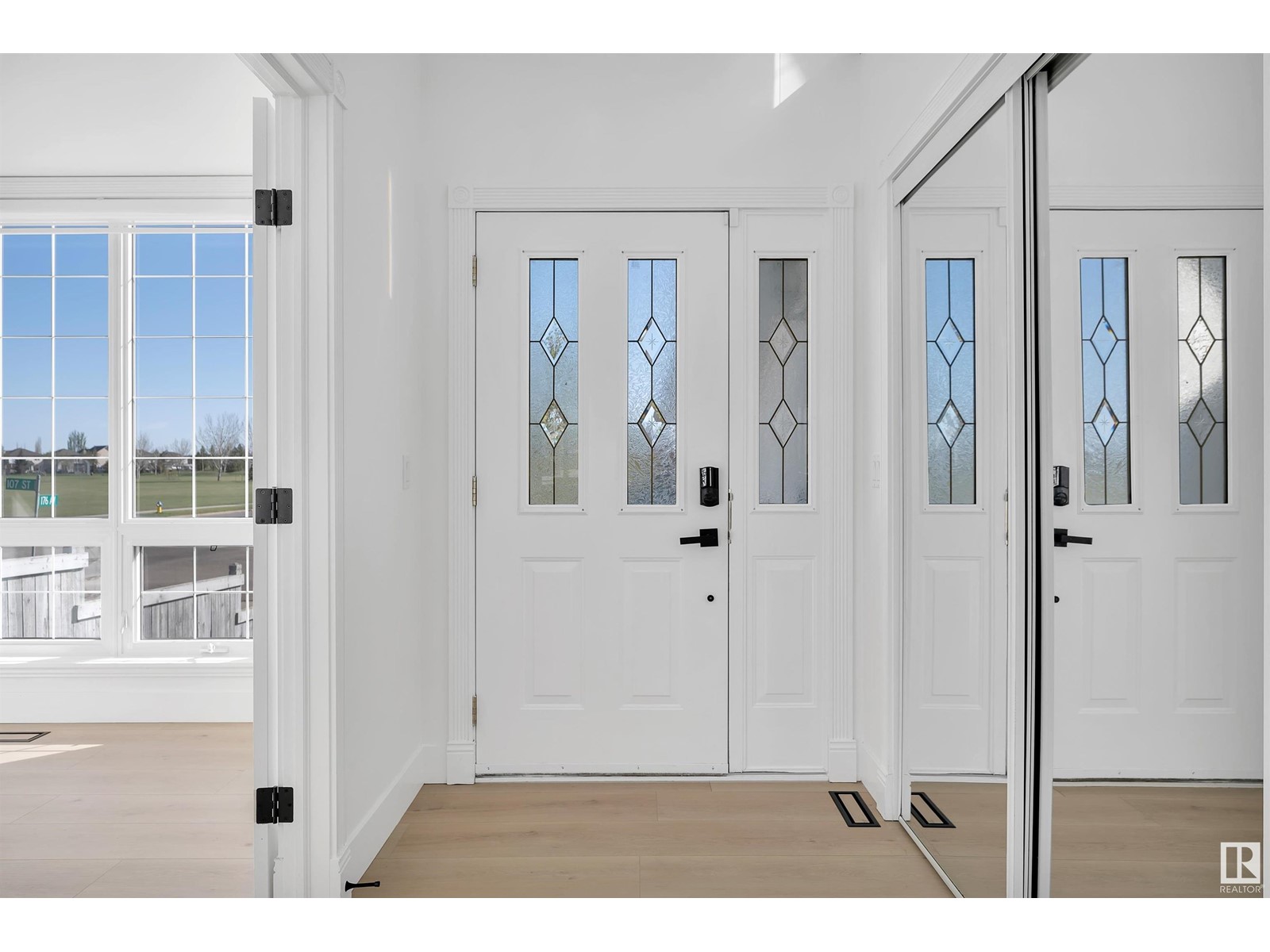 17532 107 ST NW