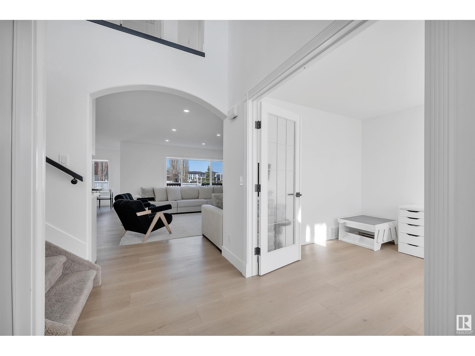 17532 107 ST NW