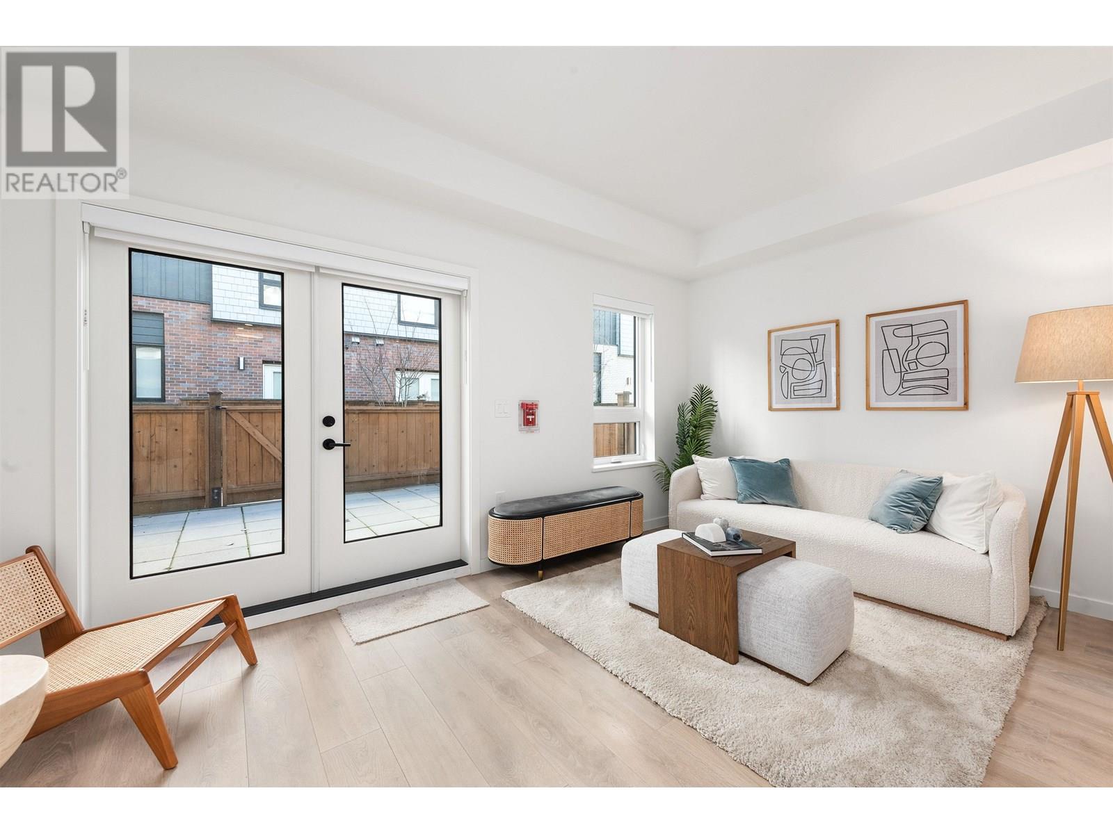 135 535 E 2ND STREET