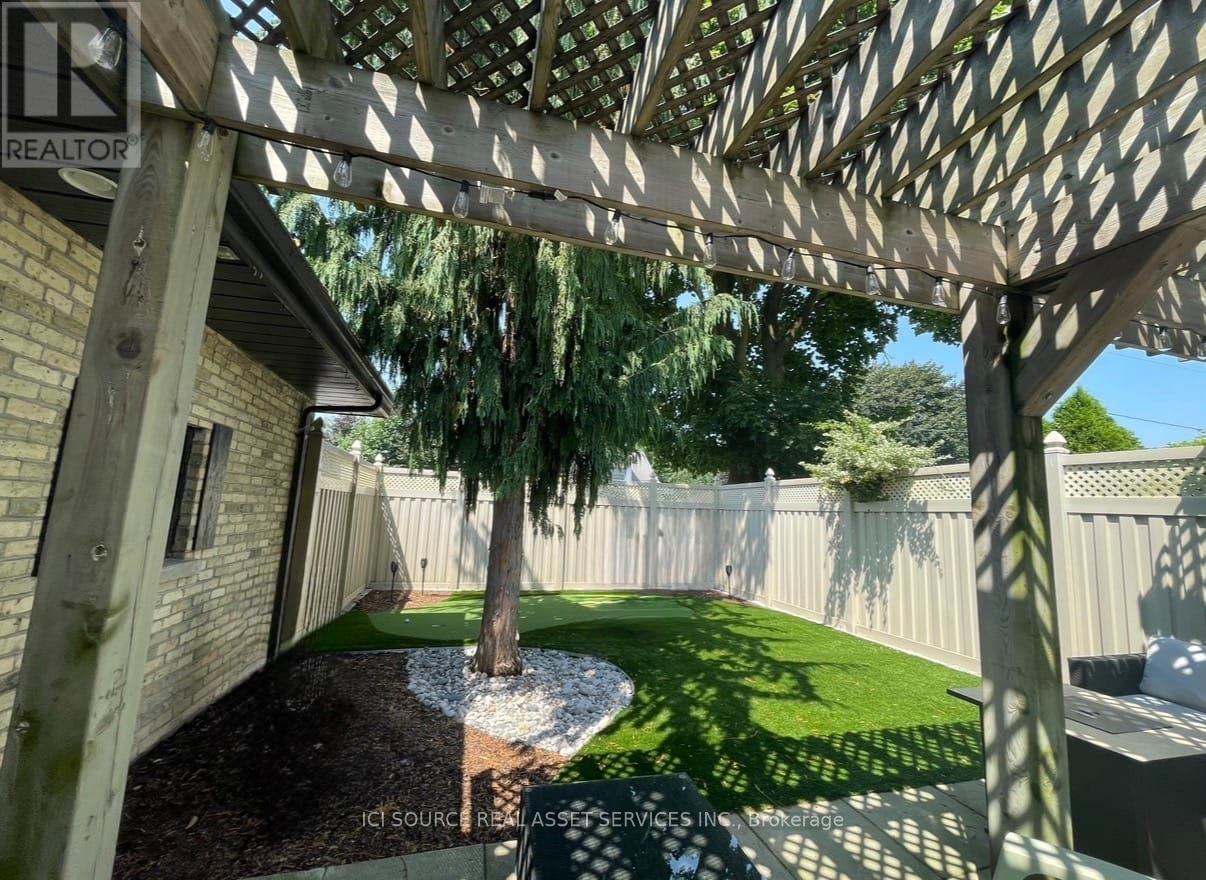 278 ANDREW STREET