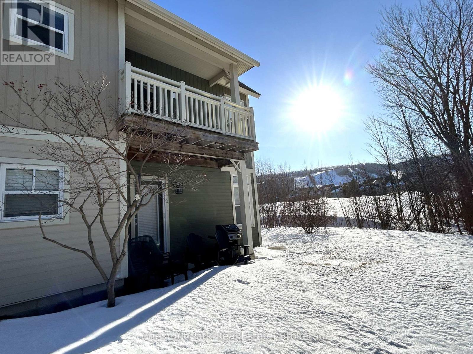 135 - 130 FAIRWAY COURT