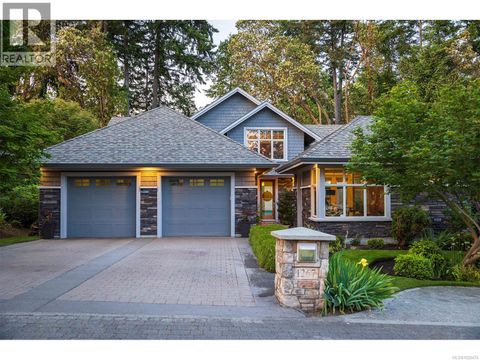 1267 Oceanwood Lane Saanich BC V8X0A4
