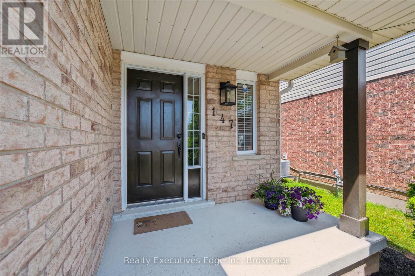 147 GATEHOUSE DRIVE