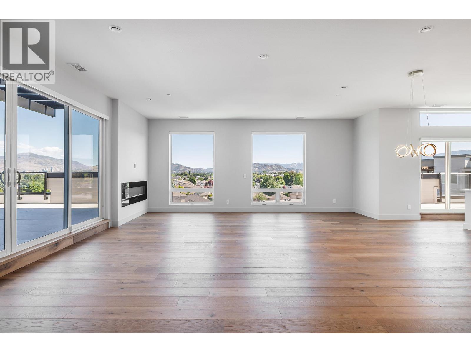 3634 Mission Springs Drive Unit# 701