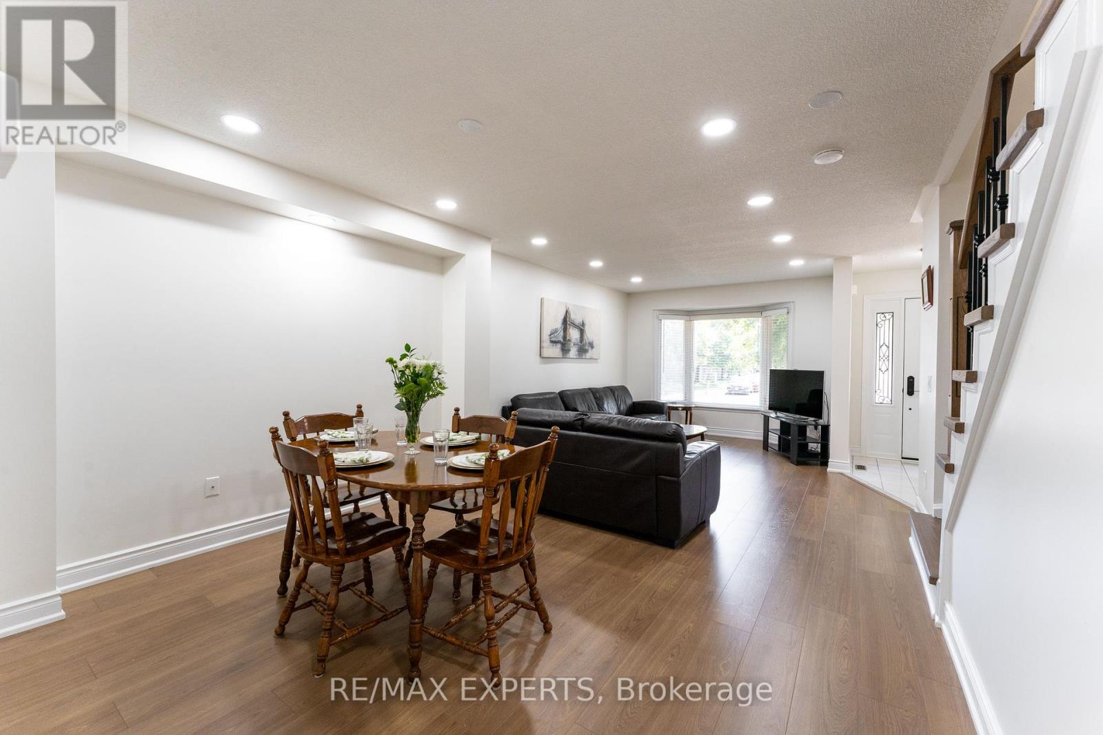 39 SOFTNEEDLE AVENUE