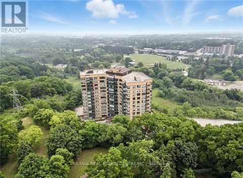 808 - 237 KING STREET W Cambridge ON N3H5L2