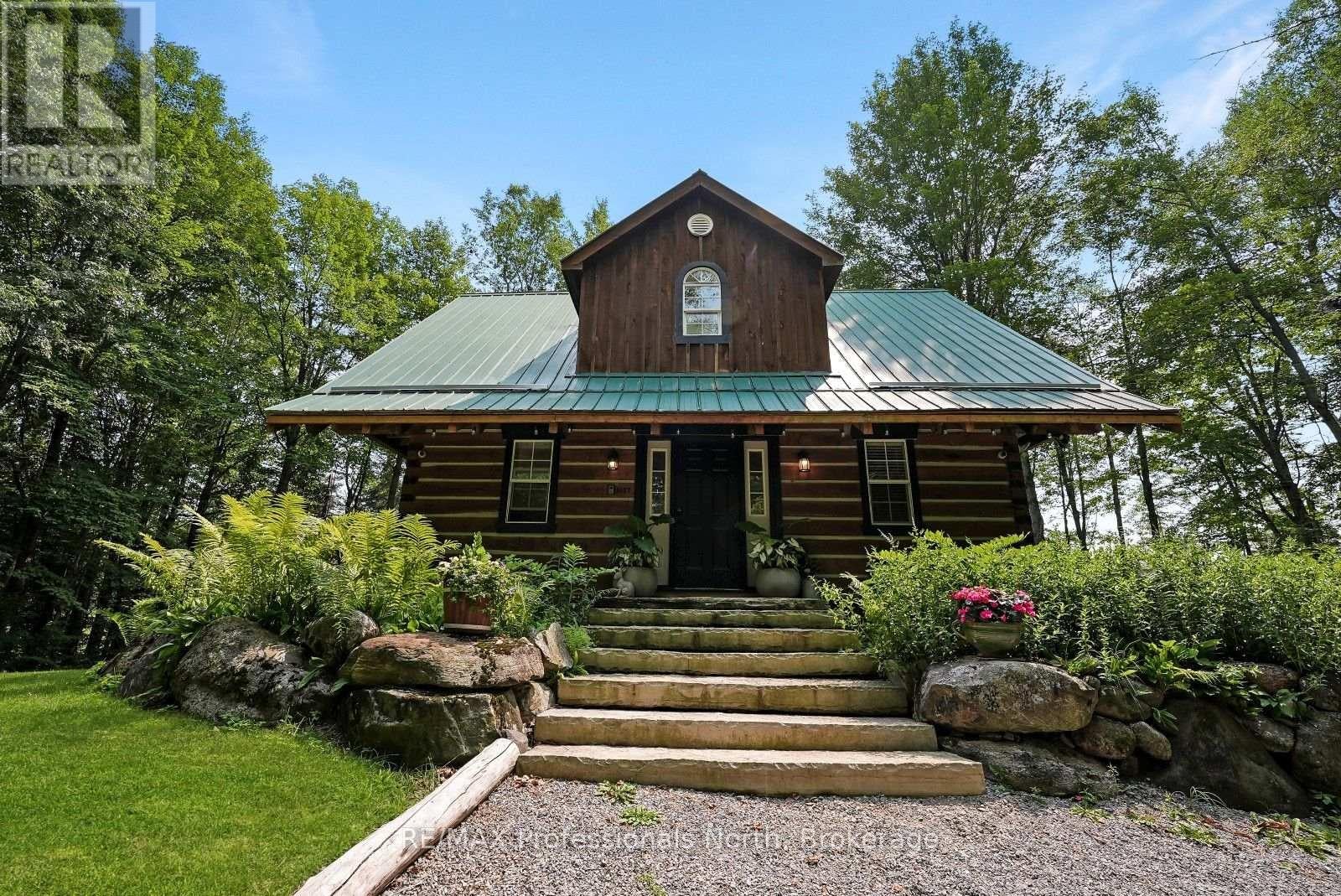 1027 TROOPER LAKE DRIVE