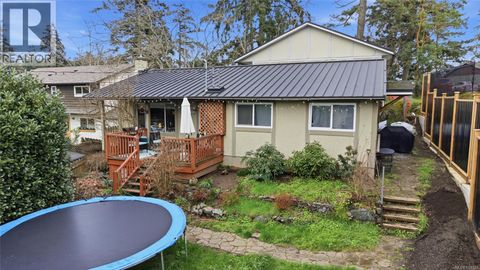 661 Marlisa Pl Langford BC V9B4Y8
