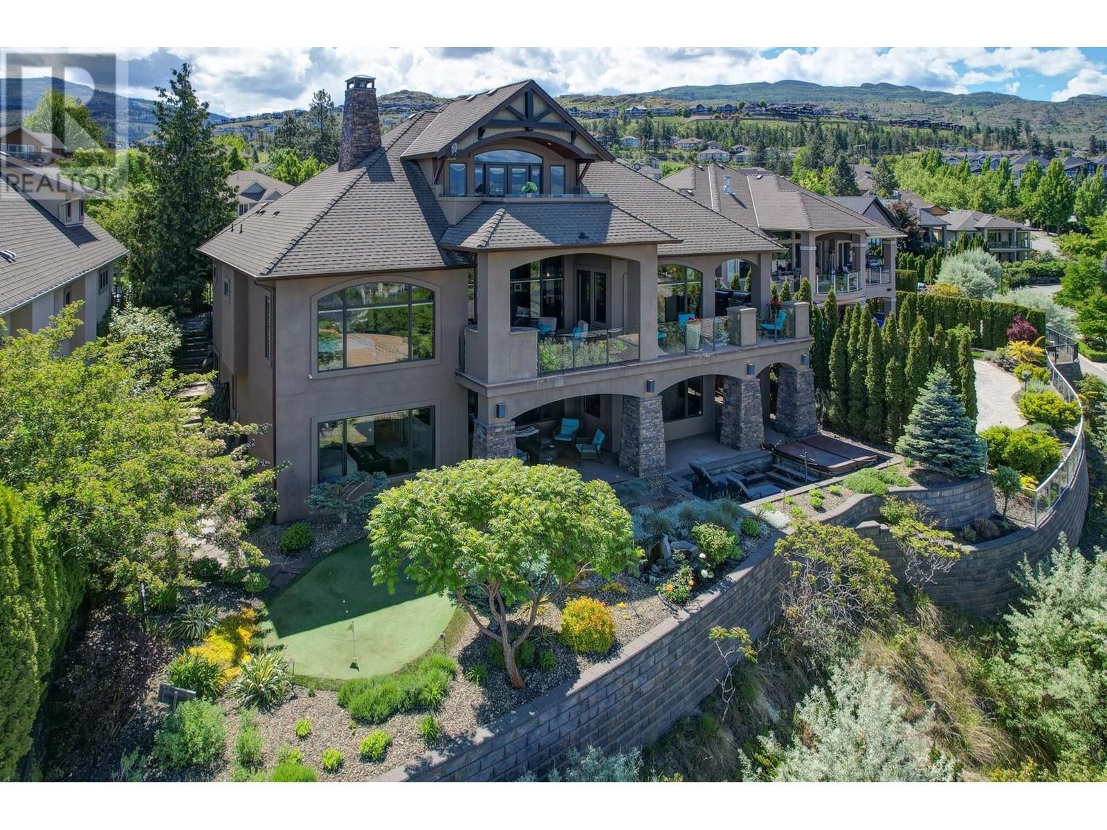734 Marin Crescent