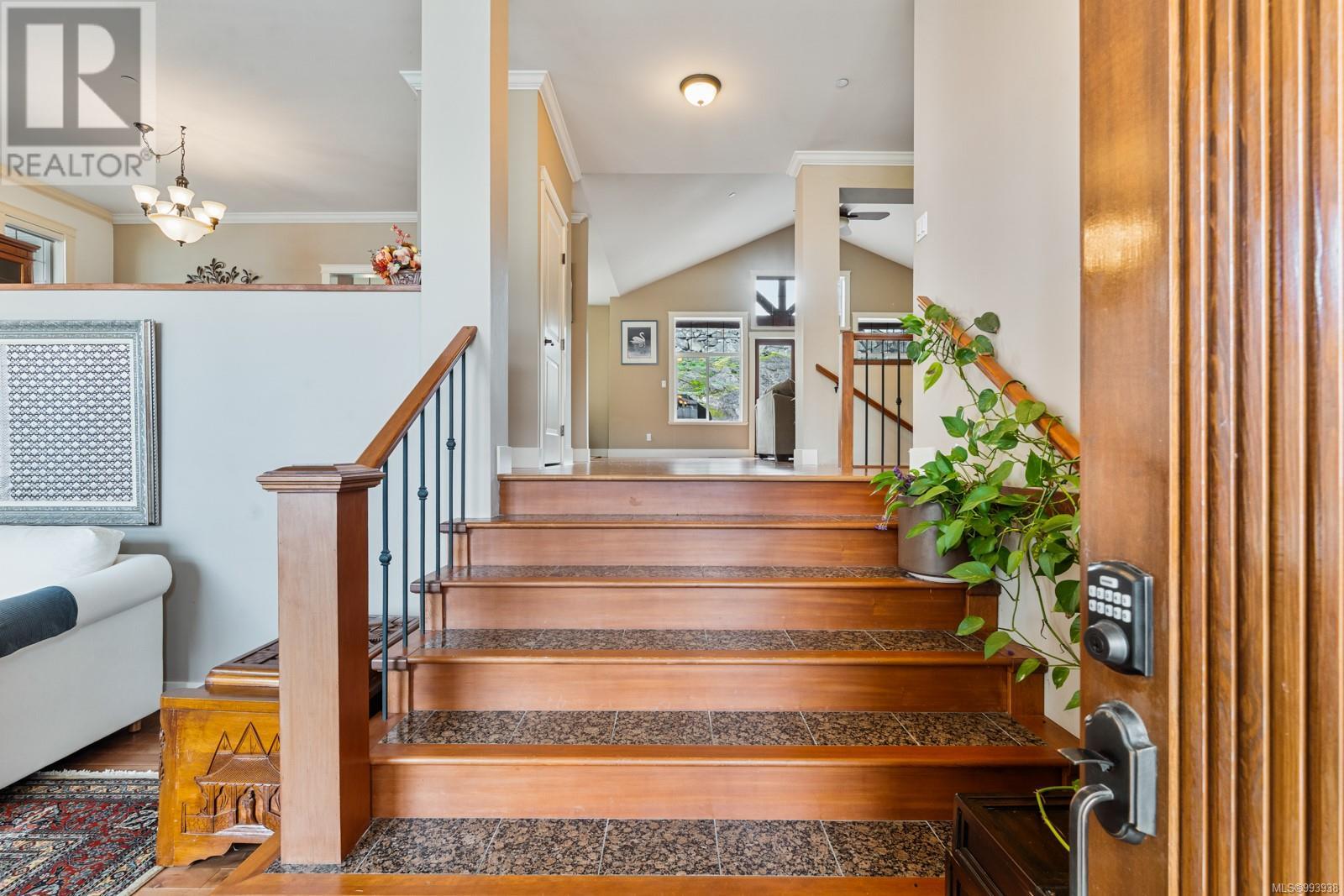 1245 Rockhampton Close