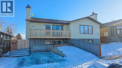 8416 Centre Street NE Calgary AB T3K1Y1