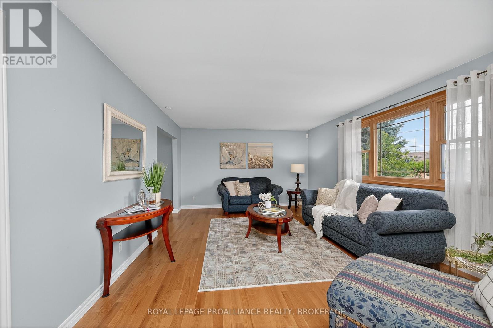 855 WOODBINE ROAD