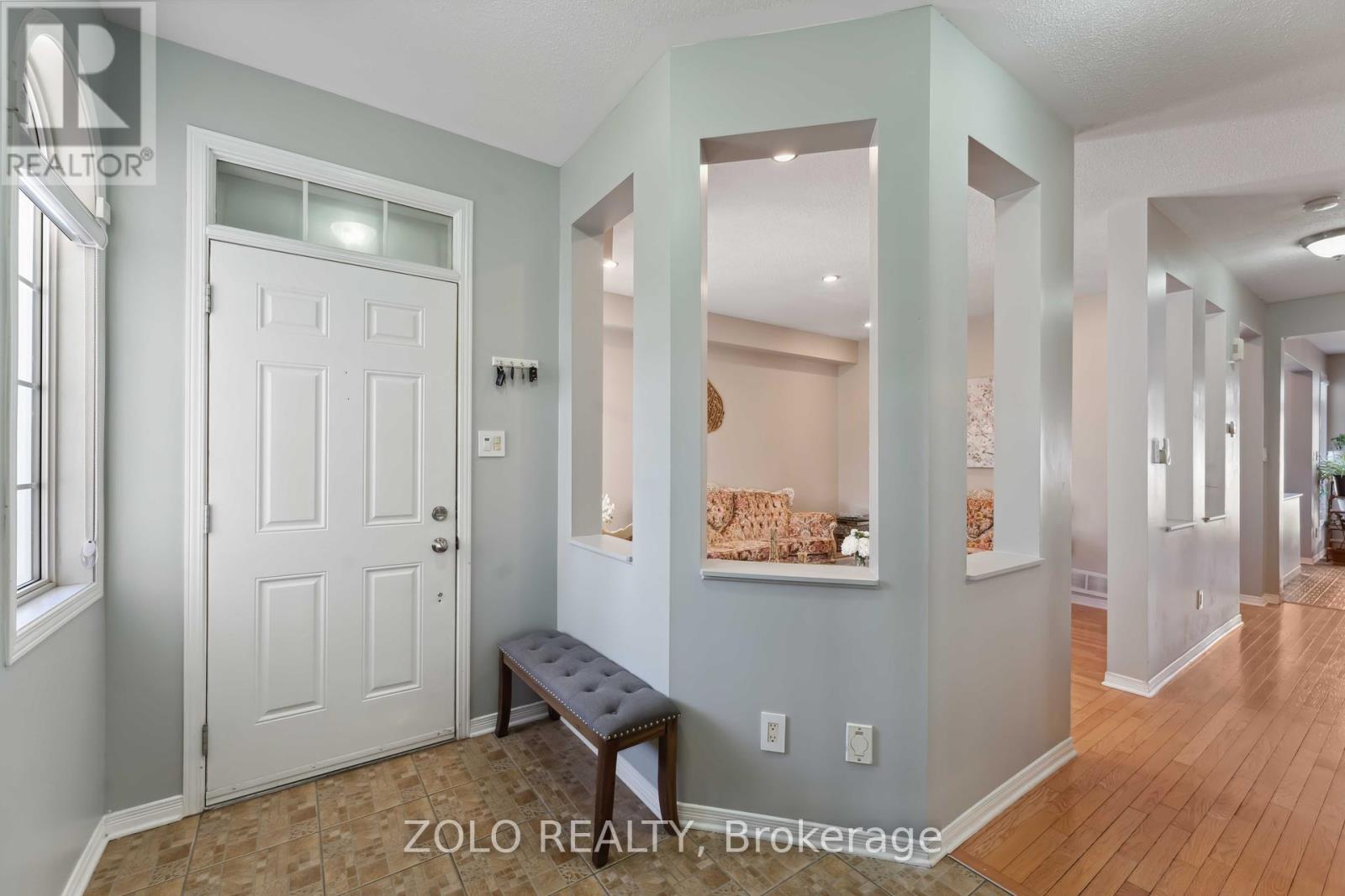 2421 GLANDRIEL CRESCENT