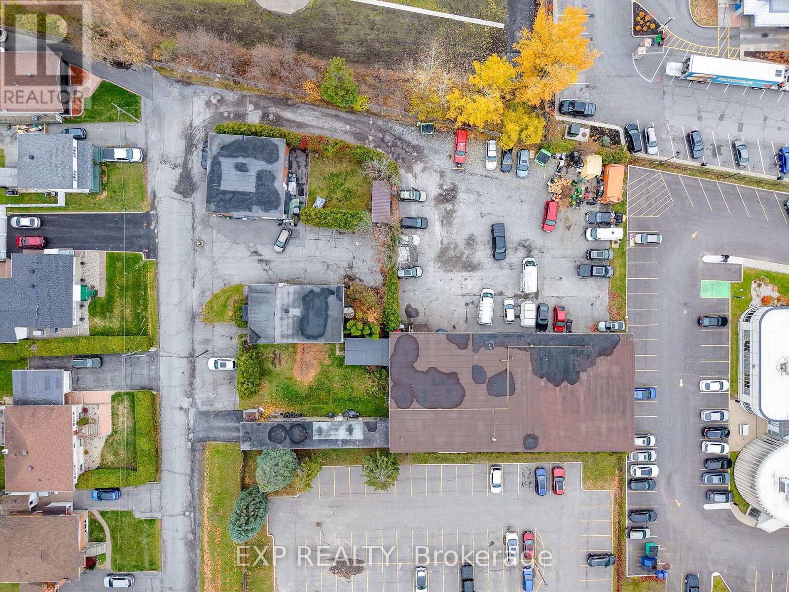 1237 1255 COUSINEAU STREET