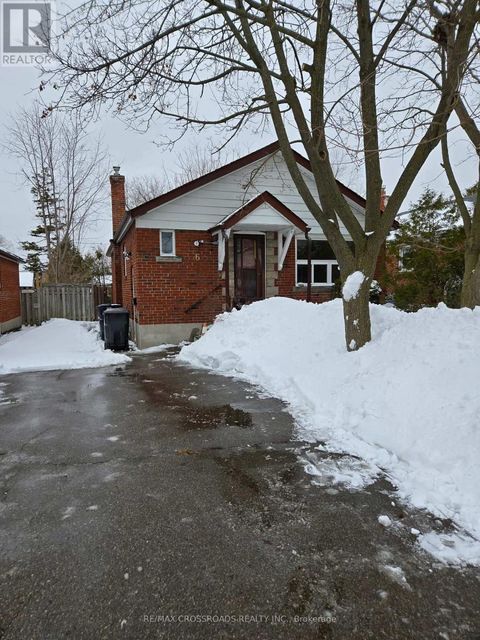 6 WALTONICE ROAD Toronto (Cliffcrest) ON M1M3G5