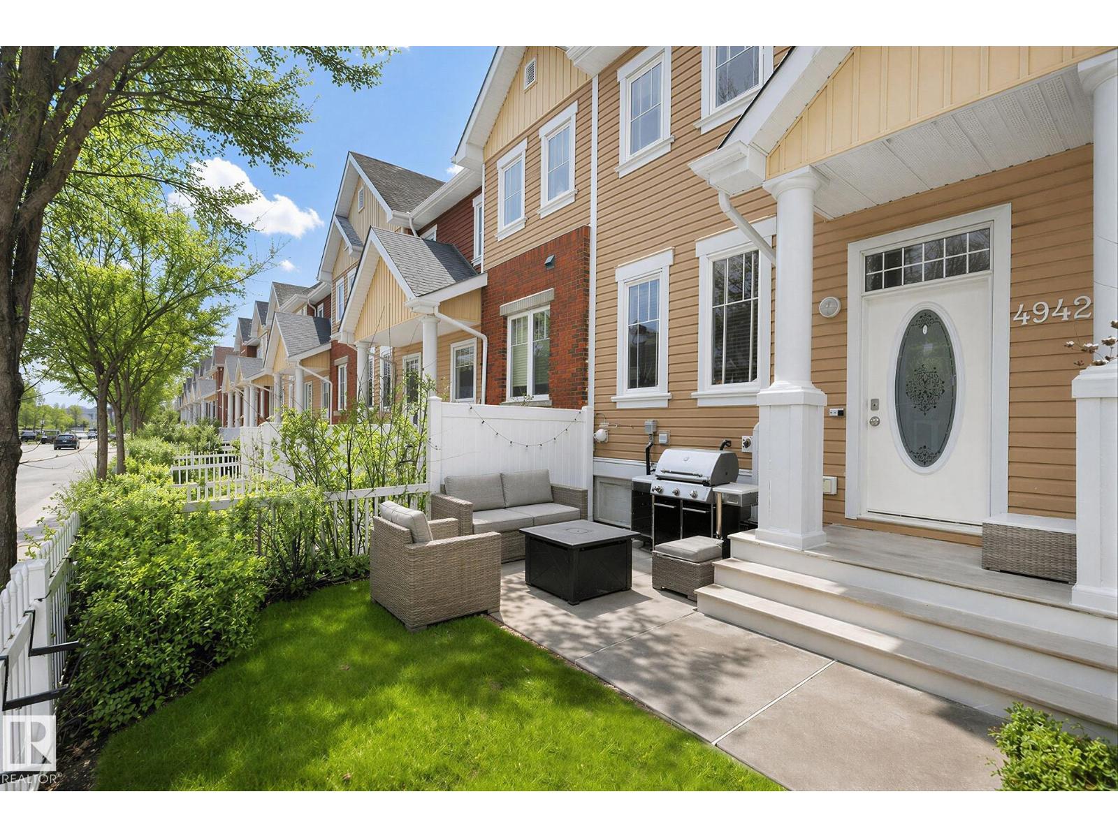 4942 TERWILLEGAR CM NW