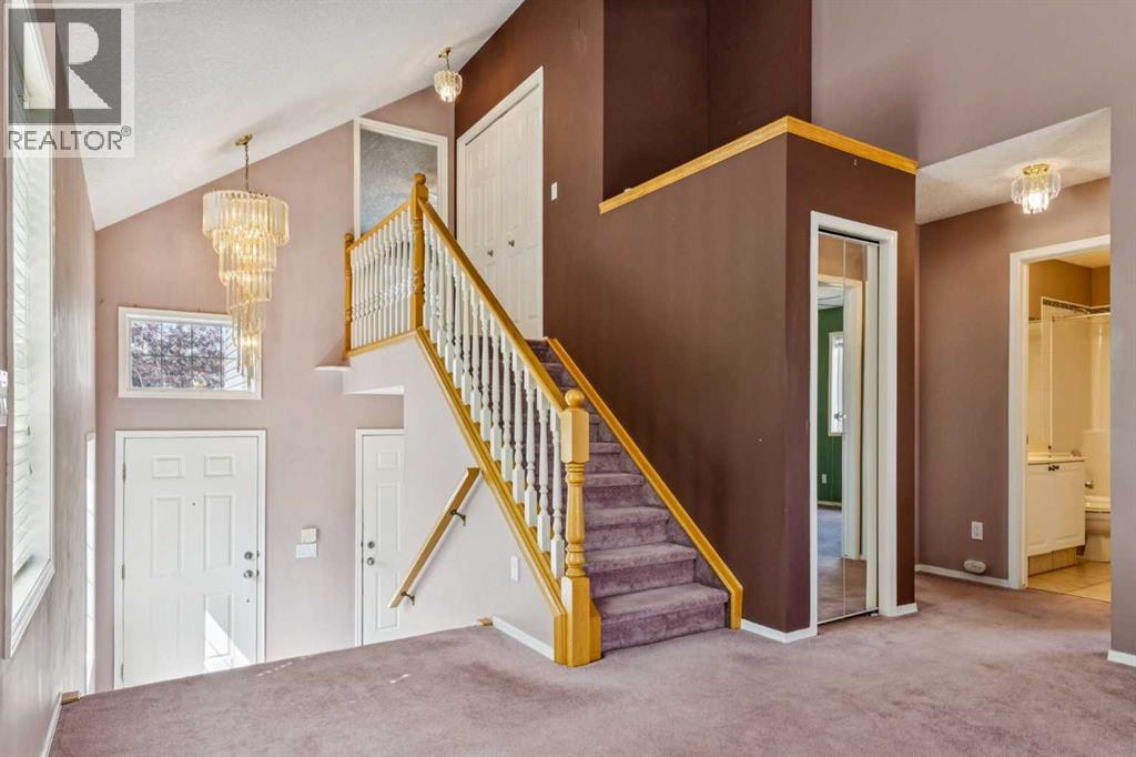 1104 Harvest Hills Drive NE